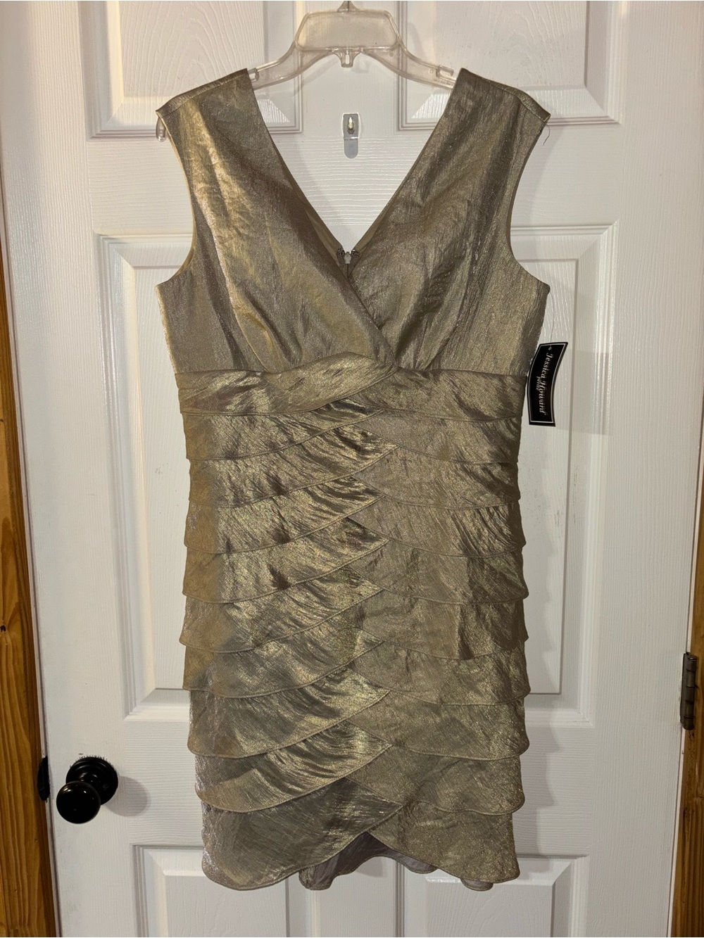 Jessica Howard Metallic Gold V-Neck Layered Ruffle Dress